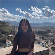 Profesora de conservatorio hasta 3° de Enseñanzas Profesionales. Clases de piano, lenguaje musical, coro, agrupaciones